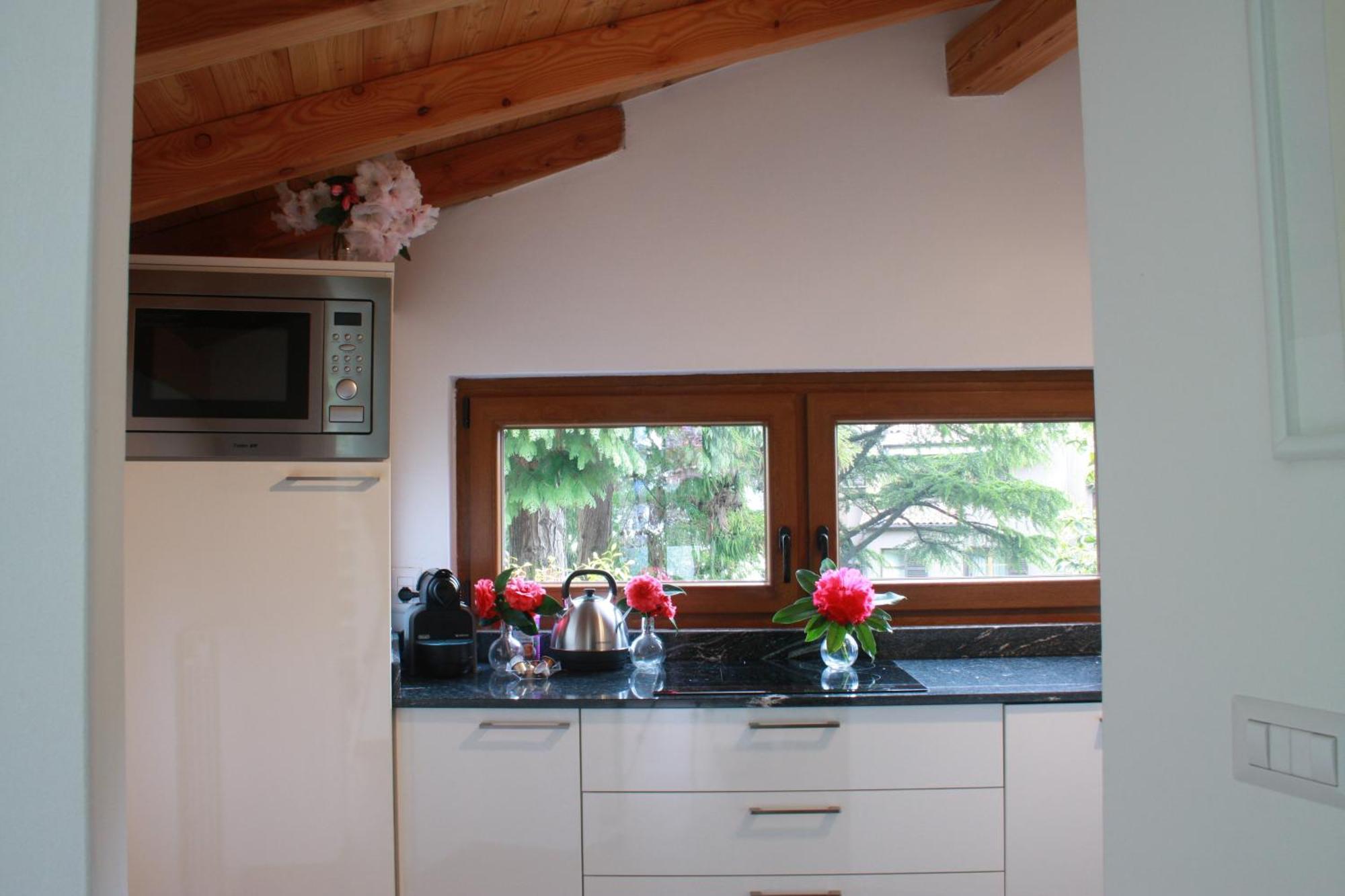 La Camelia D'Oro Apartment ออกเจบบิโอ ภายนอก รูปภาพ